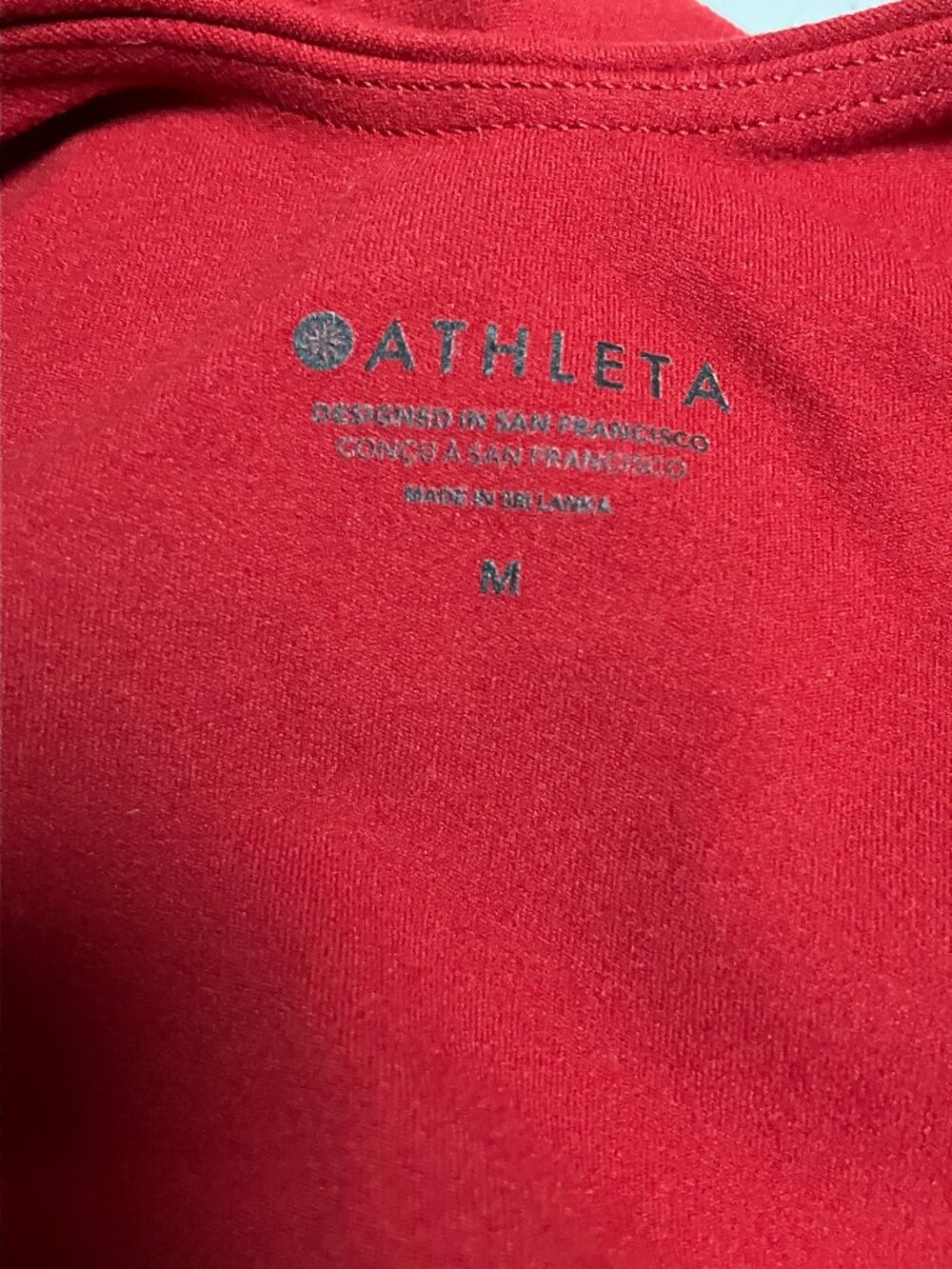 Athleta Crop Top Tank With Built-In Sports Bra, Red, Size Medium, High Neckline - Picture 3 of 3
